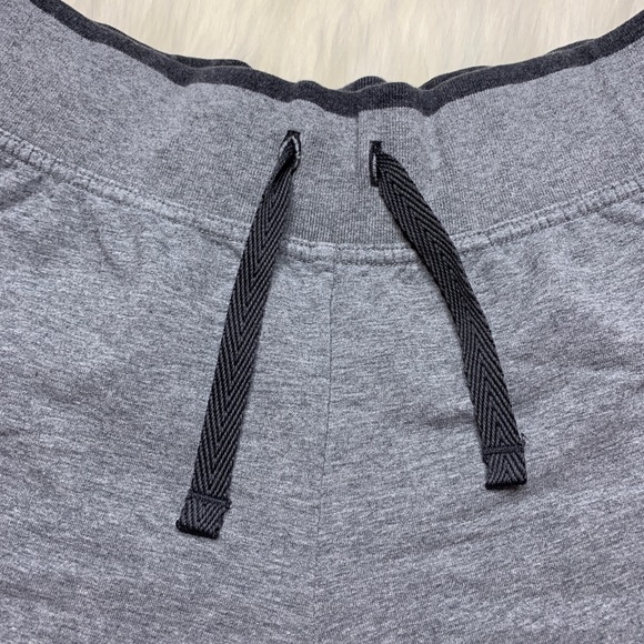 Puma Shorts - Picture 2 of 7